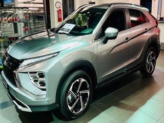 eclipse cross INSTYLE SDA P0 PHEV plugin hybrid 